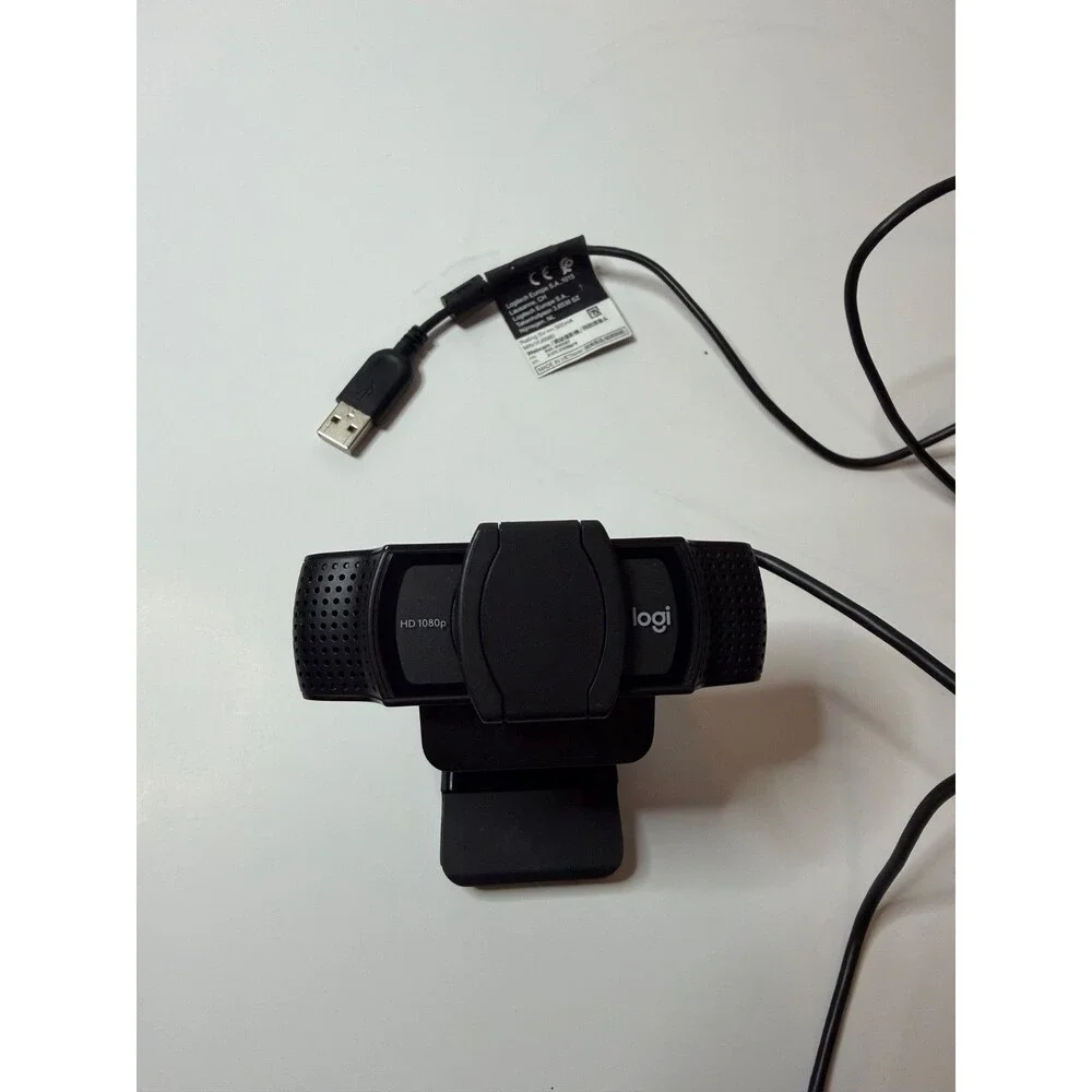 Logitech 1080p HD Webcam with Camera Cover and USB-A
